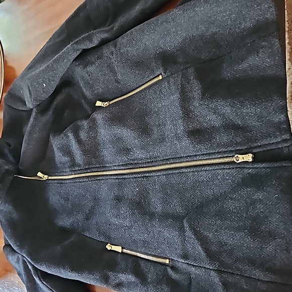 Women's coat - Picture 2 of 5